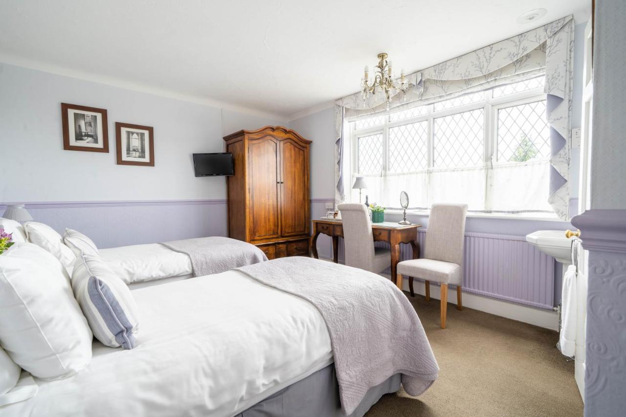 Windrush House Bed & Breakfast บรอดเวย์ ภายนอก รูปภาพ